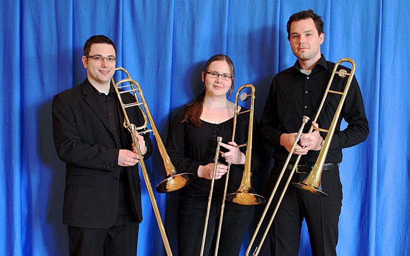Posaunen: (v.l.n.r.) Benjamin Marwell, Samantha Beck, Dominik Liepe\nOhne Bild: Harm Tielking, Jan-Willem Overweg, Timon Heinze